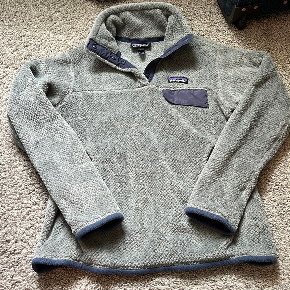 Women’s Size Small Fuzzy Patagonia